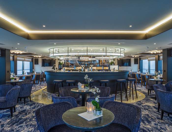 Nicko Cruises NickoVISION Bar.jpg